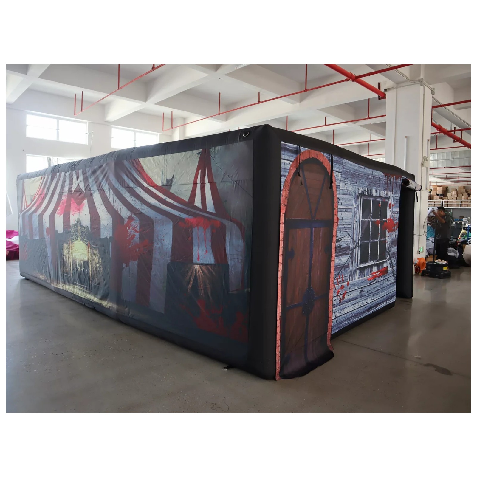 Large Haunted Circus Flat Roof - Kids Outdoor Party Venue recension och pris