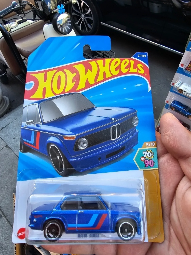 New Hot Wheels 2025 N Case, Po - Hot Wheels Car Mainline recension och pris